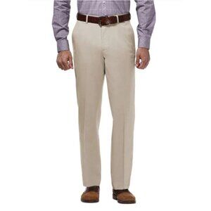 Haggar Mens Classic Fit Premium No Iron Khaki Dress Pants 42W x 30L Sand Color